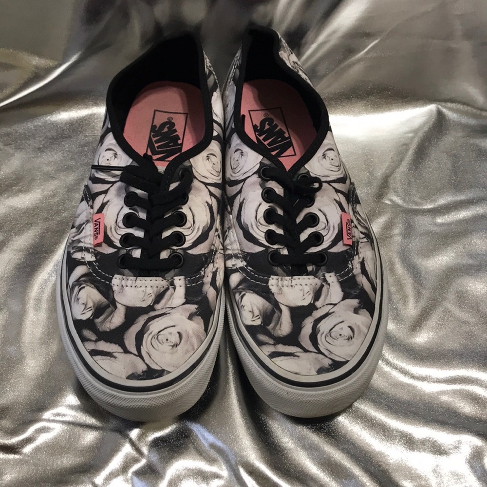 Black and white rose Vans